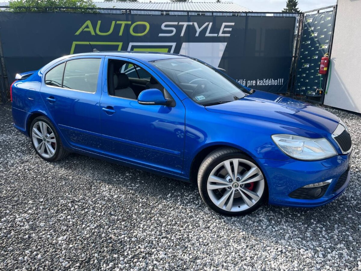 Škoda Octavia 2.0 TFSI RS - 13
