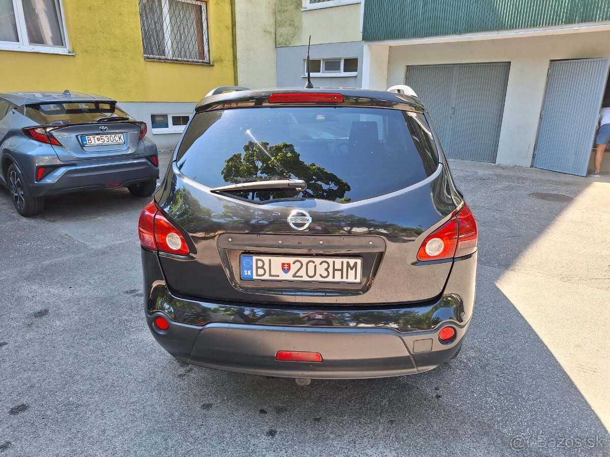 Nissan Qashqai +2 - 13