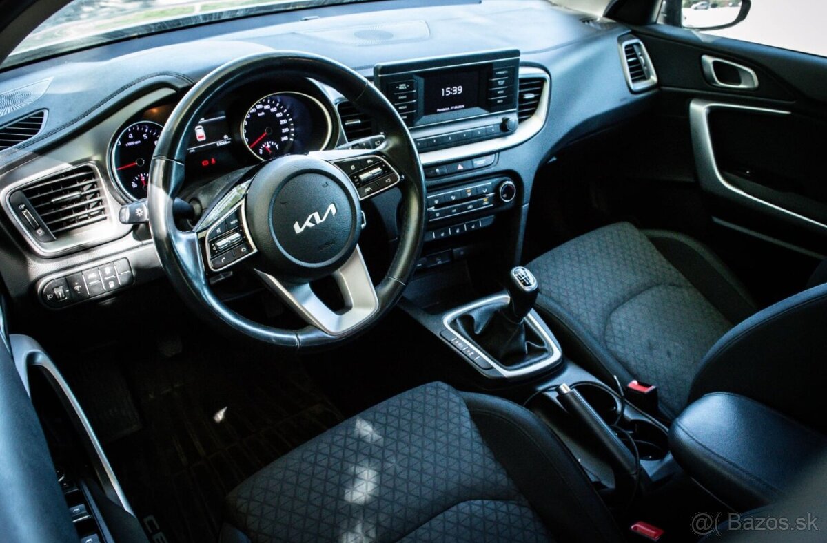 Kia Ceed 1.0 T-GDi 2022 - 13