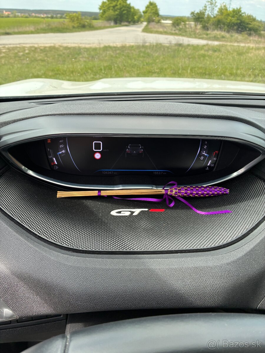 Peugeot 3008 V ZÁRUKE 1,5 BlueHDI New Allure - 13