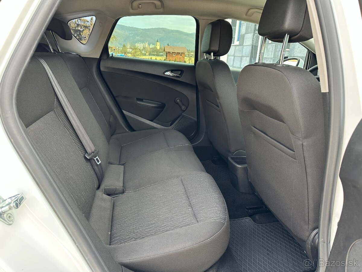 Opel Astra 1.6i - 13