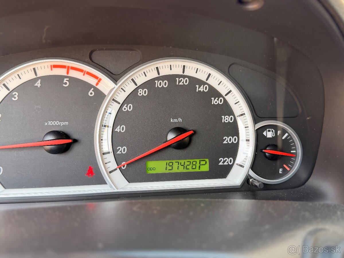 CHEVROLET CAPTIVA 2.0 Cdi 7- miestne - 13