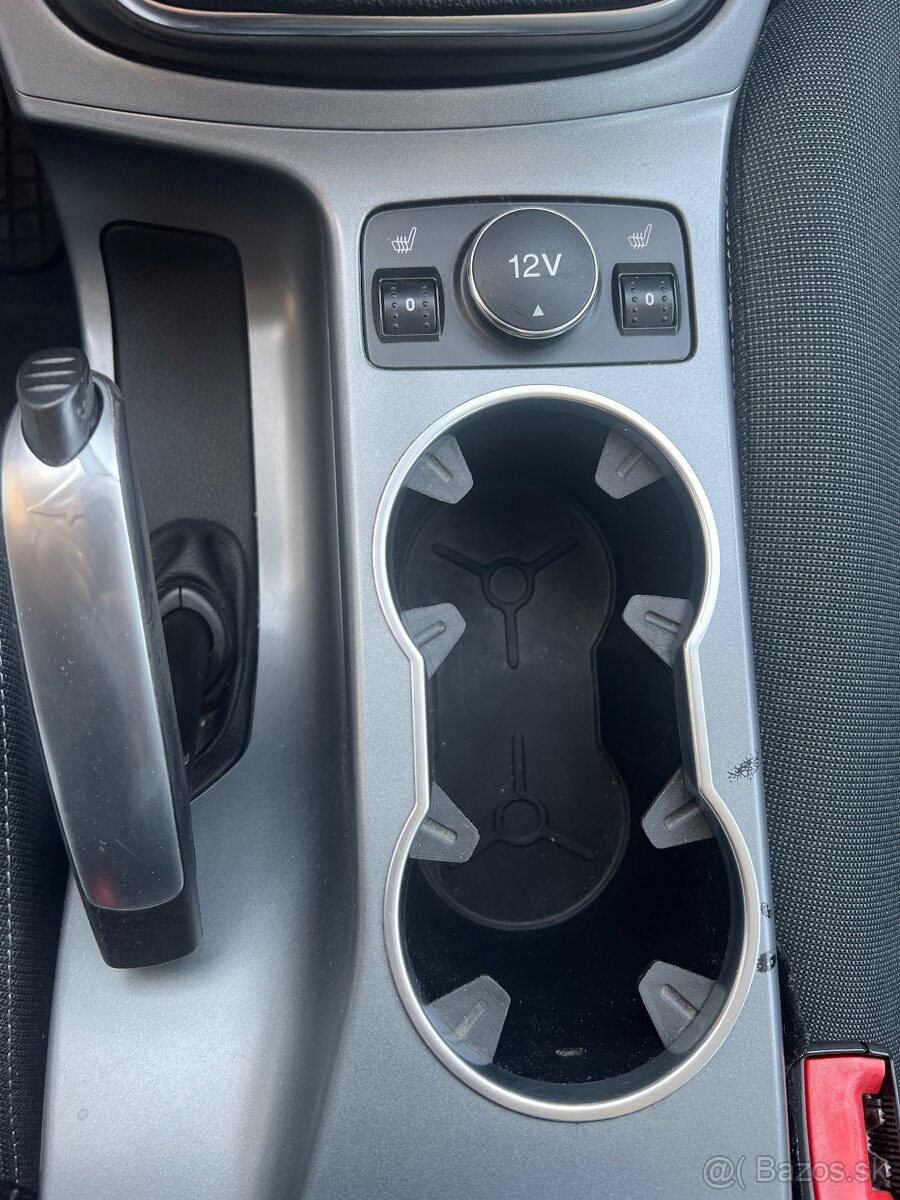 Ford C-Max - 13