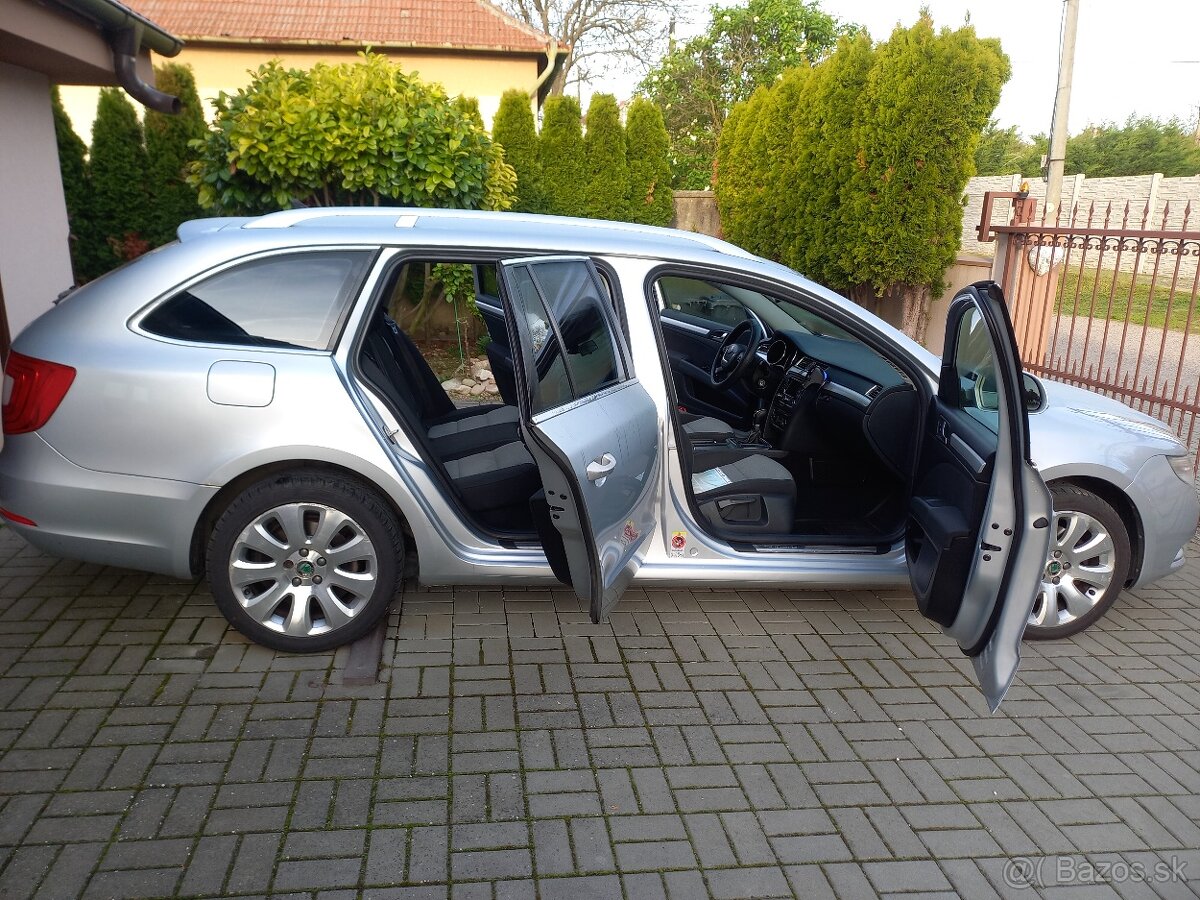 Škoda Superb Combi 2.0 TDI 103-Kw - 13