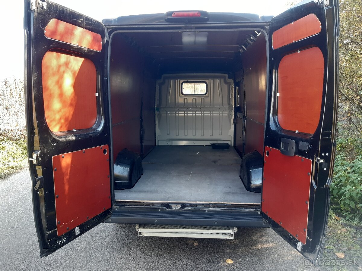 Citroën Jumper 2.0 BlueHDi 130 35 L3H2-odpočet DPH - 13