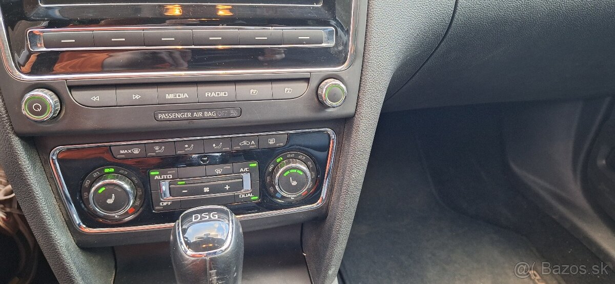 Škoda Superb 2.0 Style DSG - 13