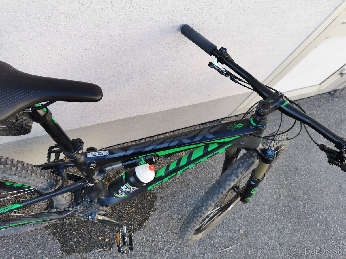 Bicykel zn. Scott spark 720 - 13