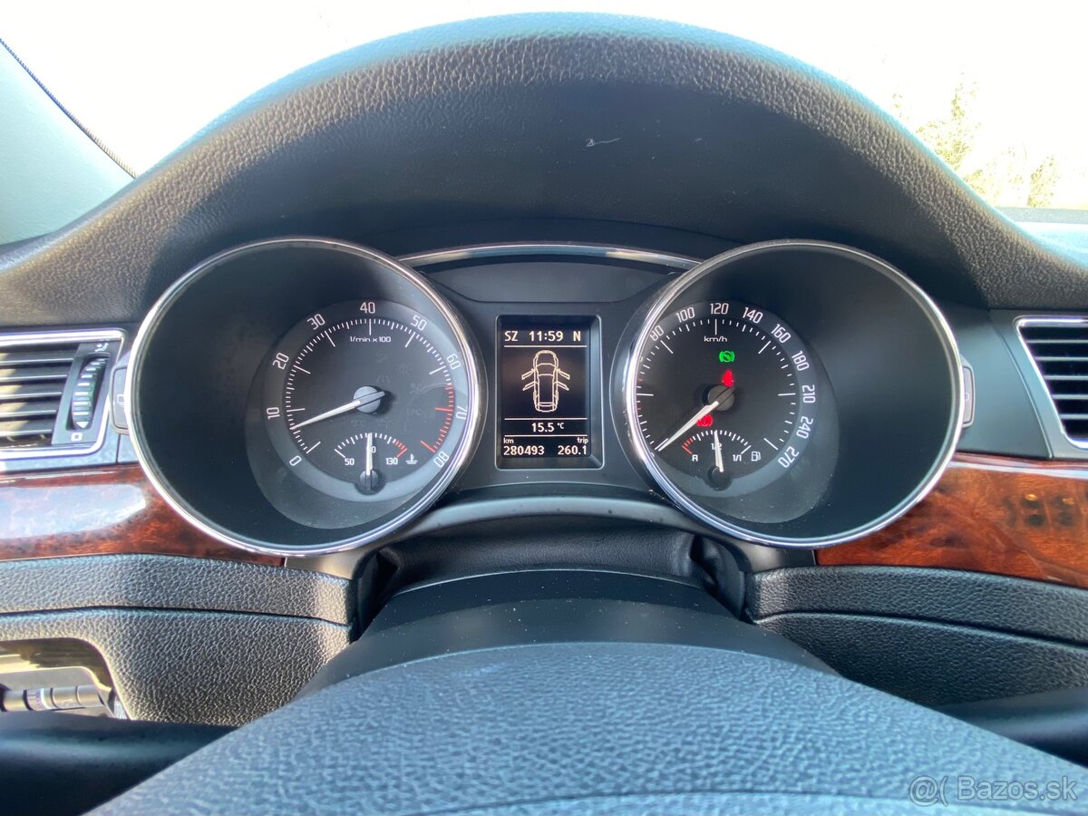 Škoda Superb 2 3.6FSI 2010 - 13