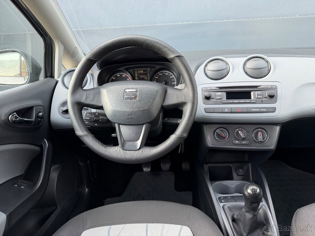Seat Ibiza 1.2i 51kW Reference - 13