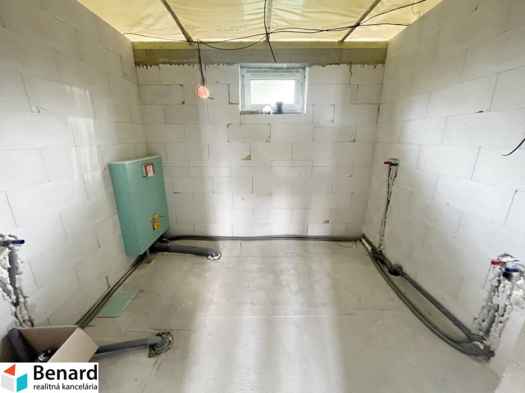 RODINNÝ DOM-DOKONČENÁ NOVOSTAVBA,SOĽ-VRANOV NAD TOPĽOU, - 13