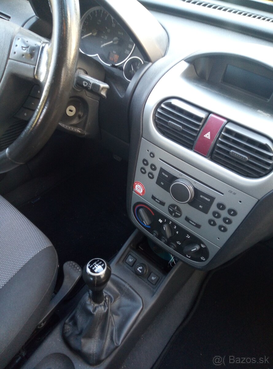 Opel Combo Tour 1.7cdti 74kw rok 2010 XL Family - 13