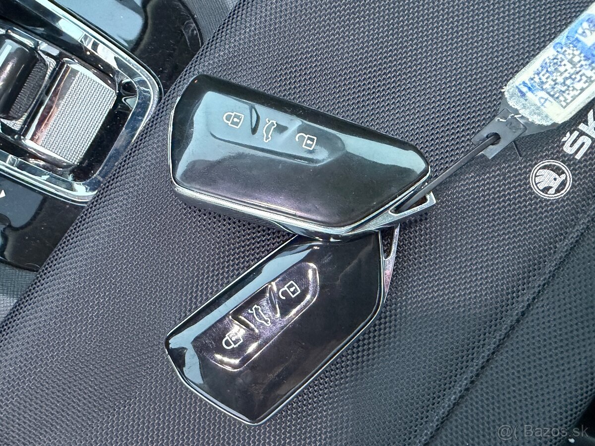 Škoda Octavia Combi 2.0TDI DSG - 13