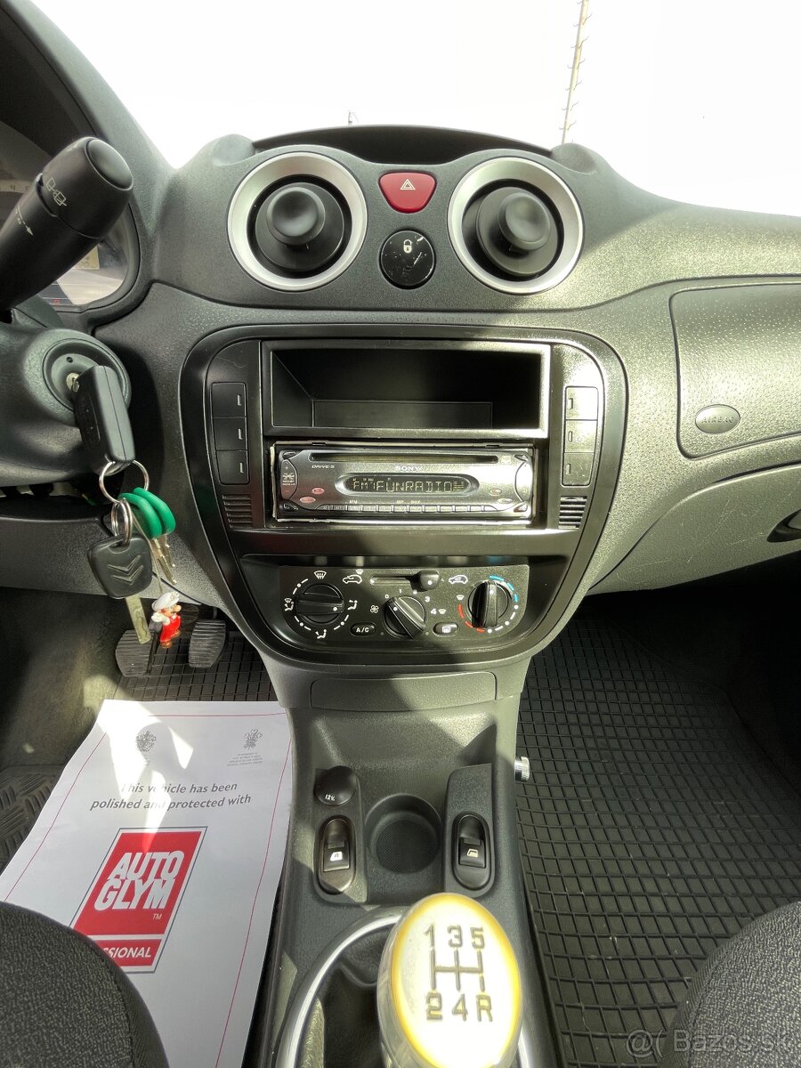 Citroën C3 1.4i 54kw - 13