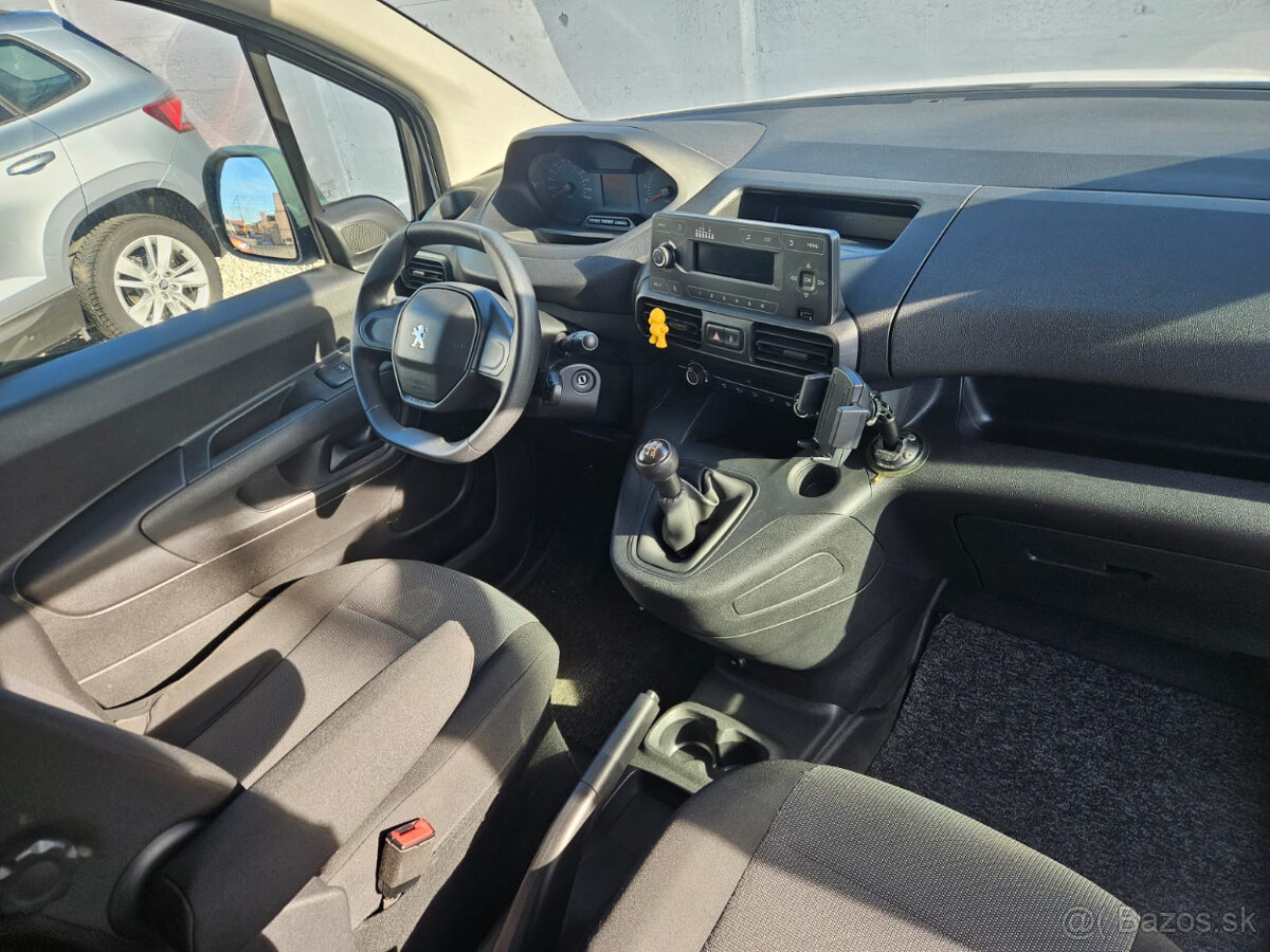 Peugeot Partner BlueHDI 100 (6 089 € bez DPH) - 13