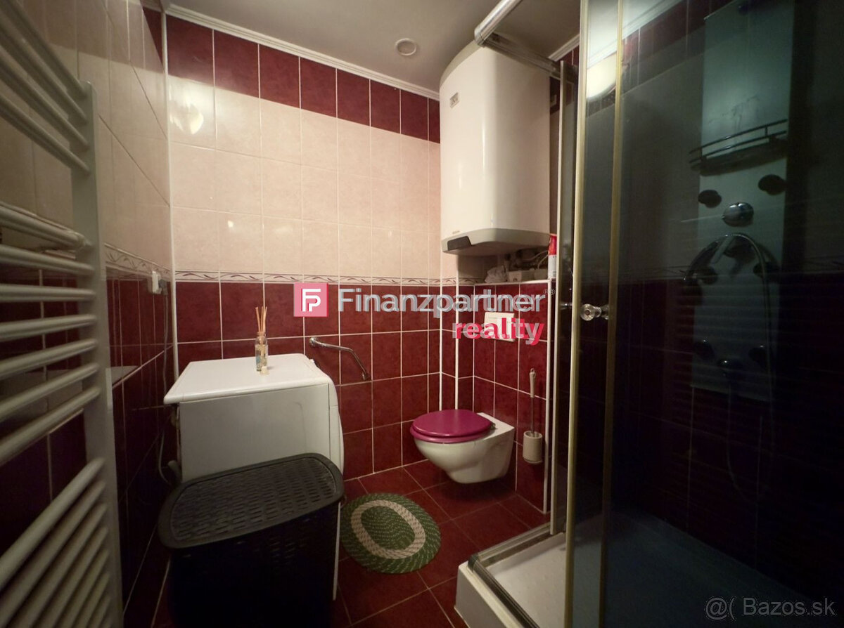 Na predaj elegantný 5-izbový rodinný dom v lone prírody - 13