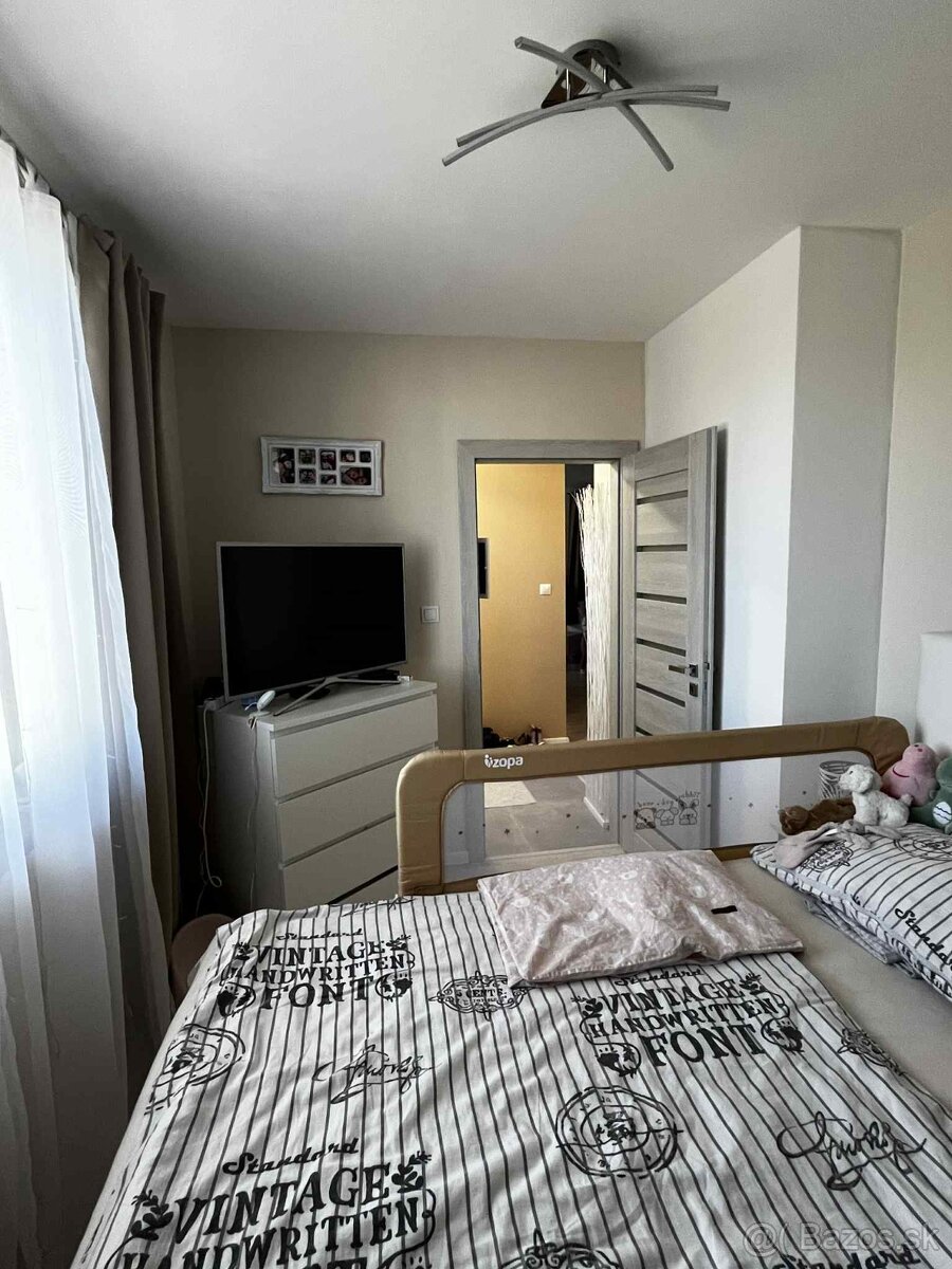 PRENÁJOM – štýlový byt - jacuzzi, garáž, záhrada, Podlužany - 13