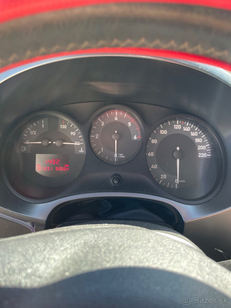 Seat Leon 1P 1.9tdi - 13