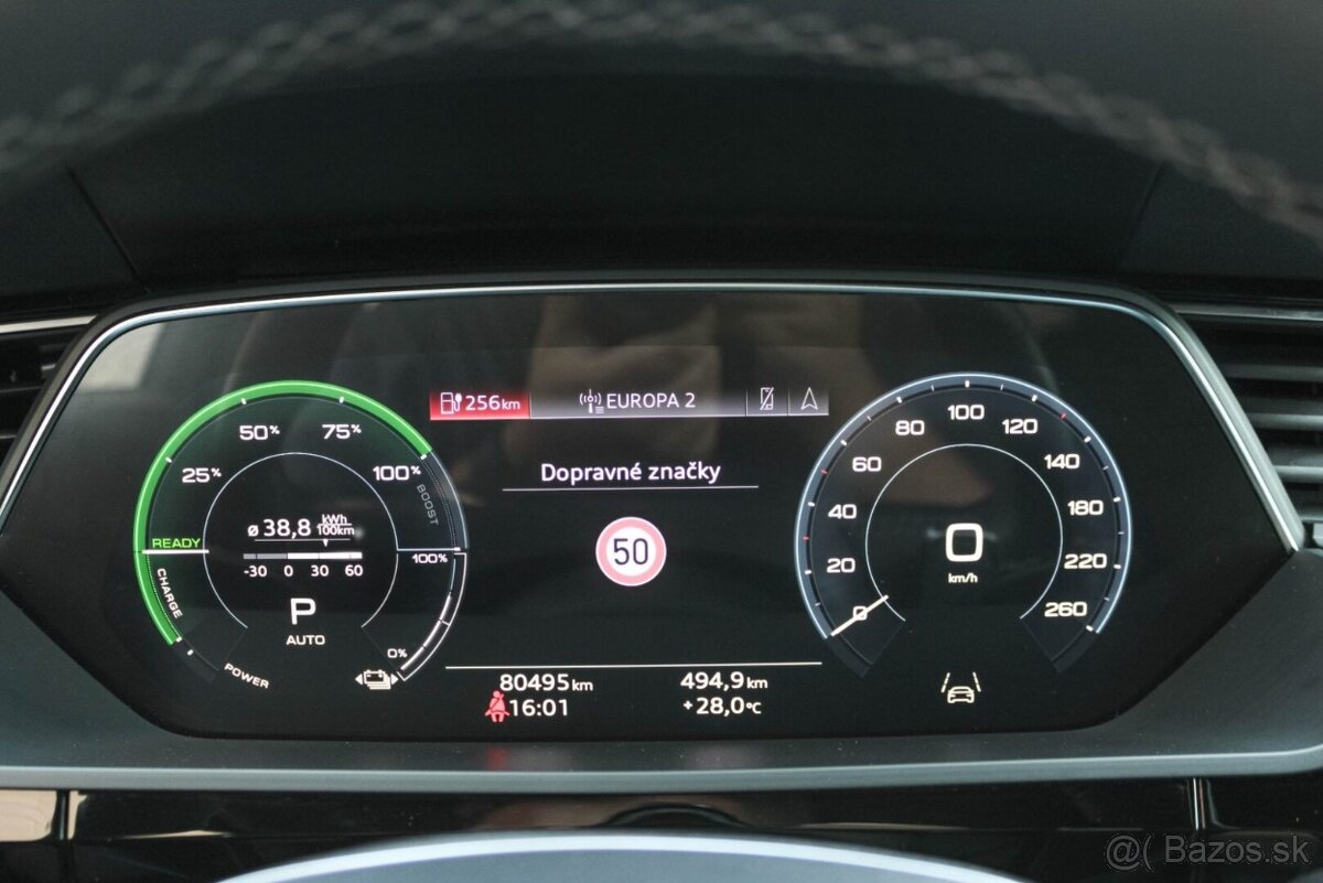 Audi E-tron 55 quattro S line - 13