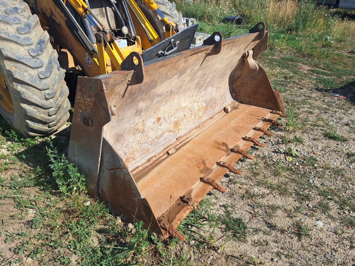 JCB 4CX 4X4 - 13