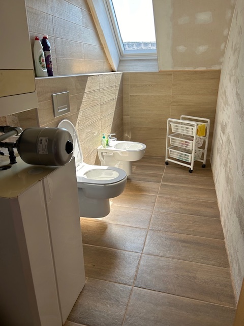 Predaj 5 izbový dom Voderady okres Trnava - 13