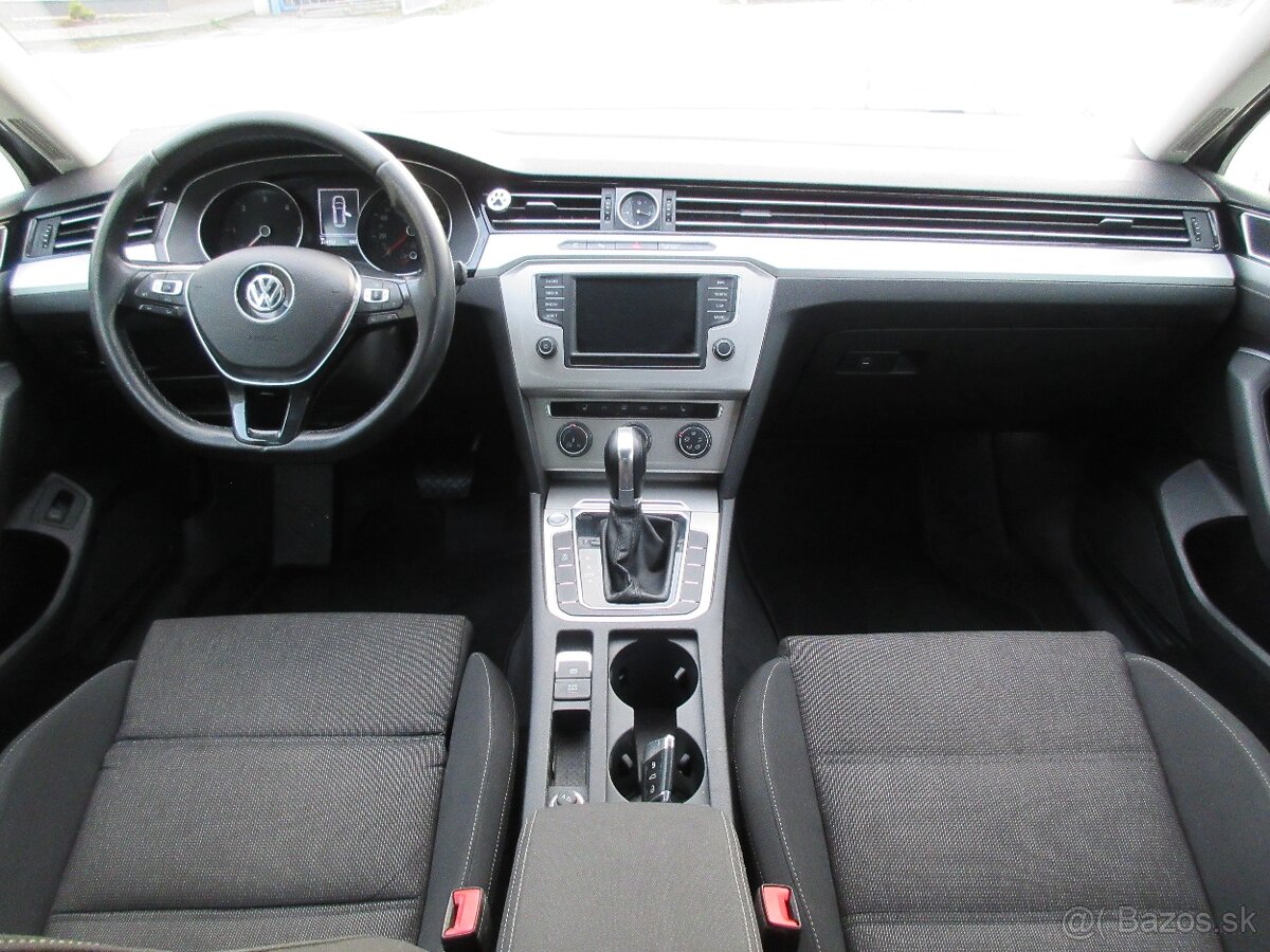 Volkswagen Passat Variant 2.0 TDI BMT Comfortline DSG - 13