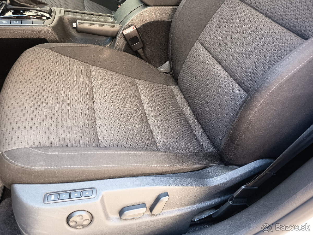 Škoda Superb Combi ELEGANCE 2.0TDi CR DSG - 13