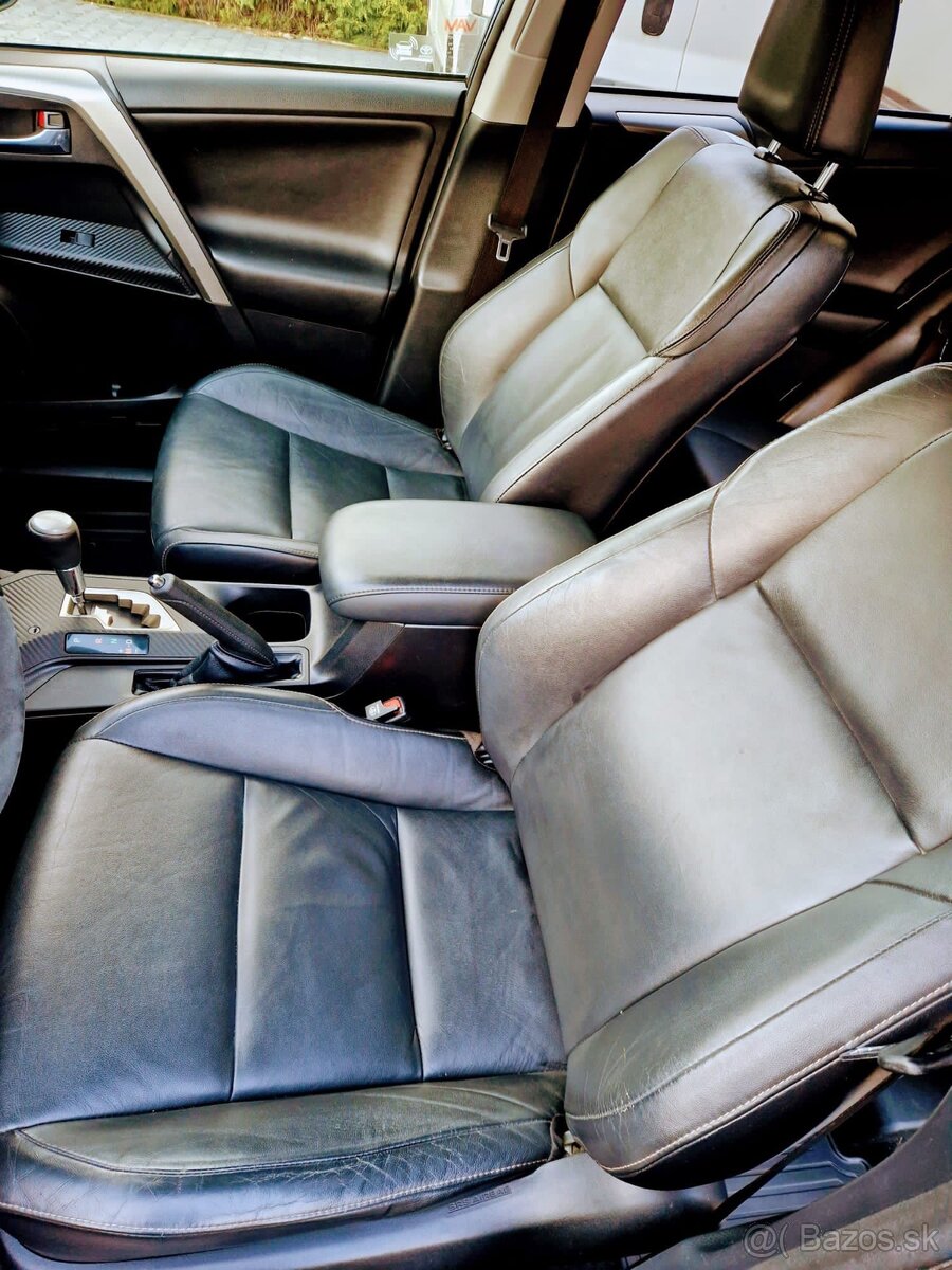 Toyota RAV4 2.2 l D-CAT Executive 2014 - 13