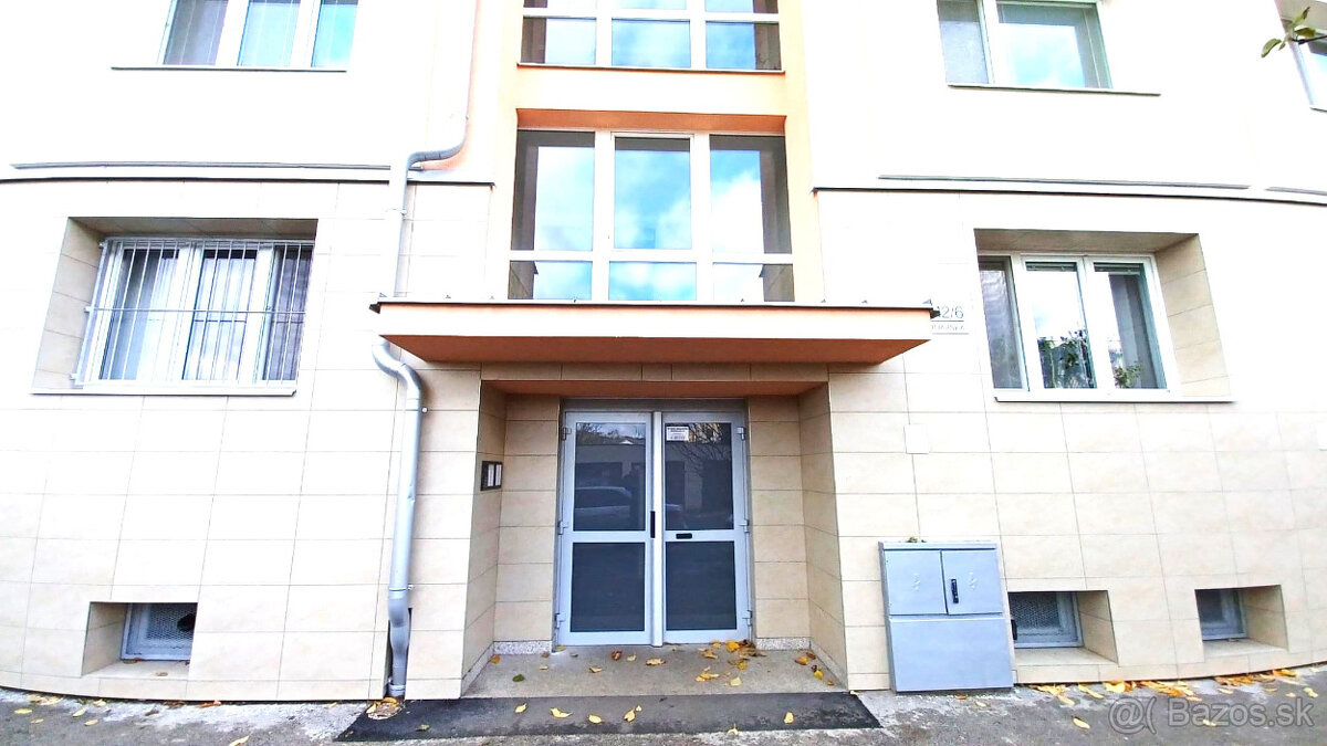 Bývanie skoro v centre - 13