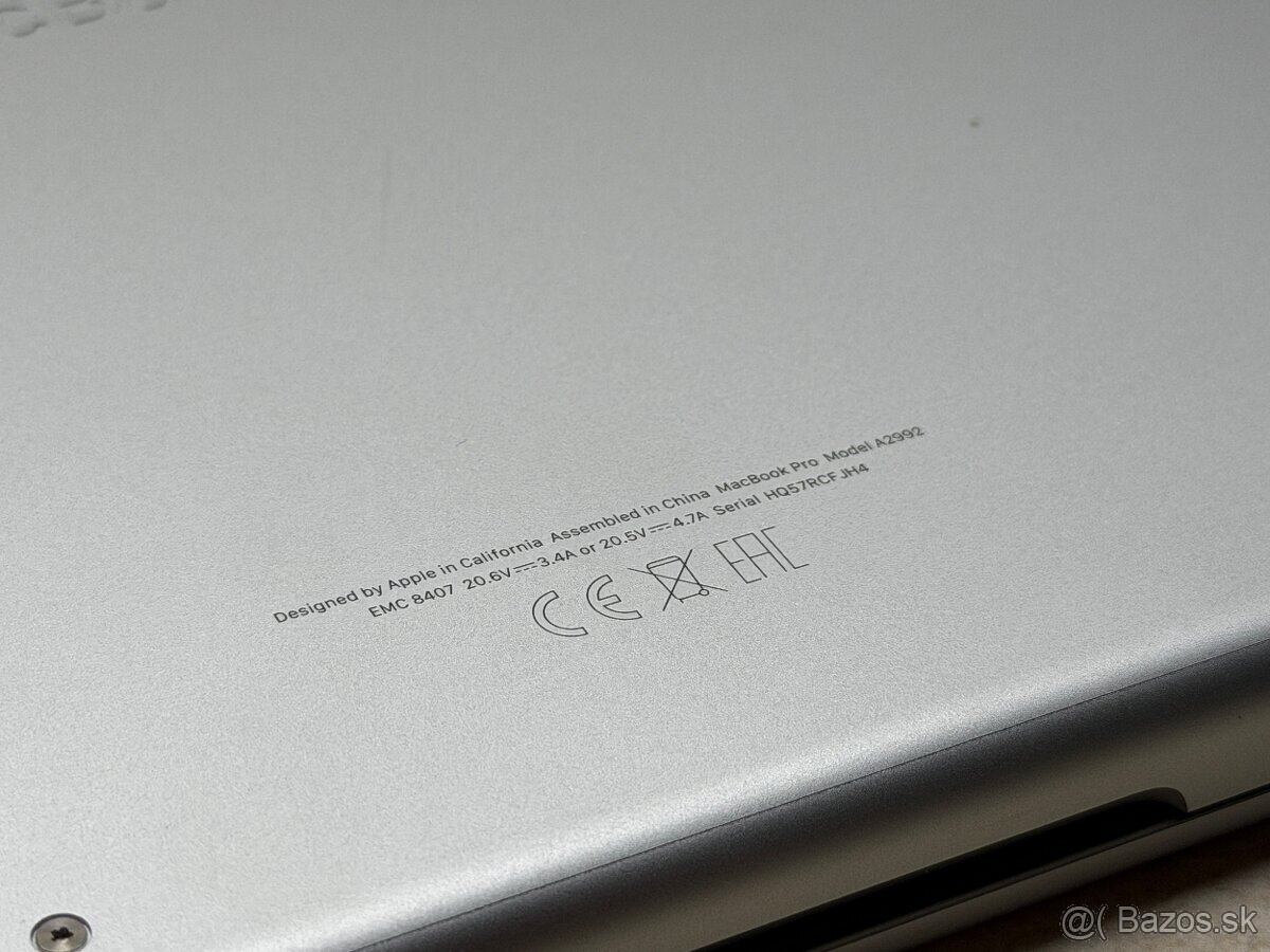 MacBook Pro 14" M3 Pro 18GB/1TB, batéria: 100%, 9 cyklov - 13