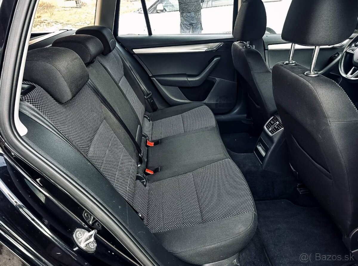 Škoda Octavia Combi 1.6 TDI 110k Active - 13