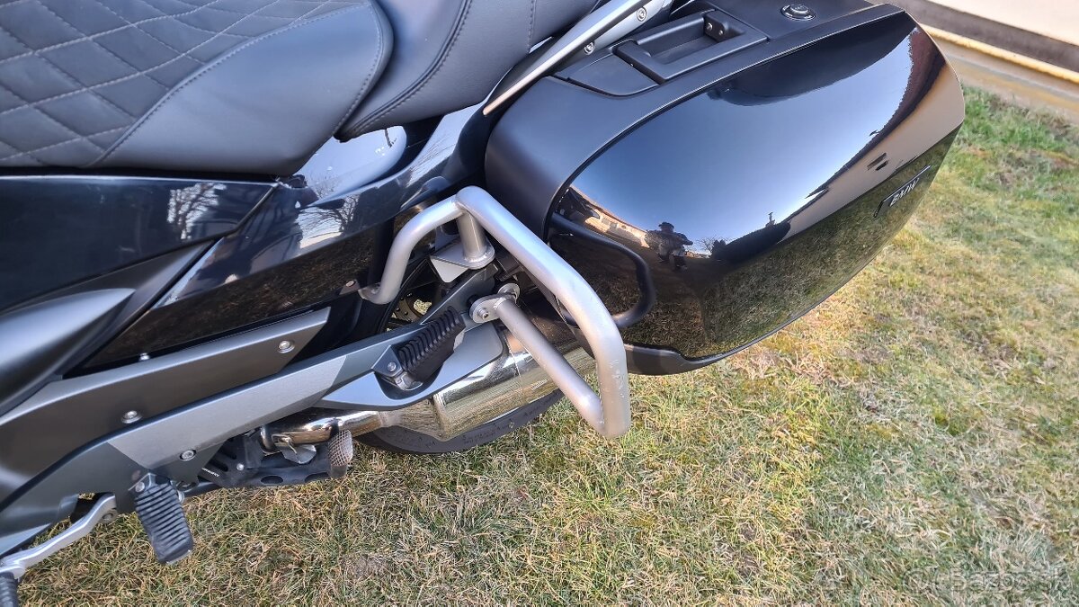 BMW R1200RT 90th Limited Edition - 13