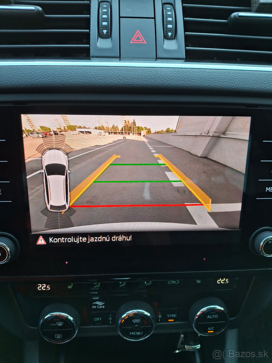 ŠKODA OCTAVIA III Combi TSI 132KW benzín - 13
