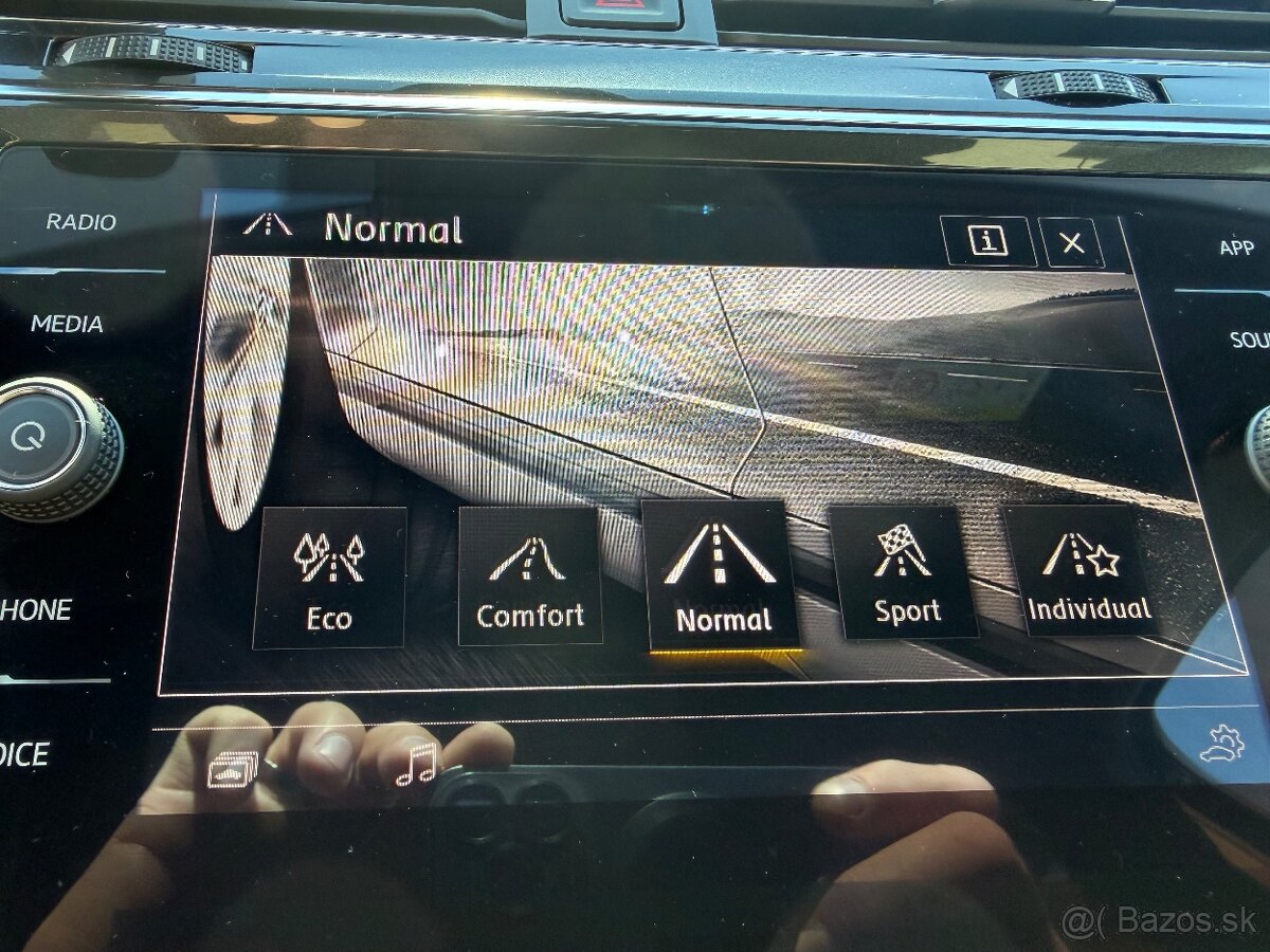 VW Tiguan Allspace - 13