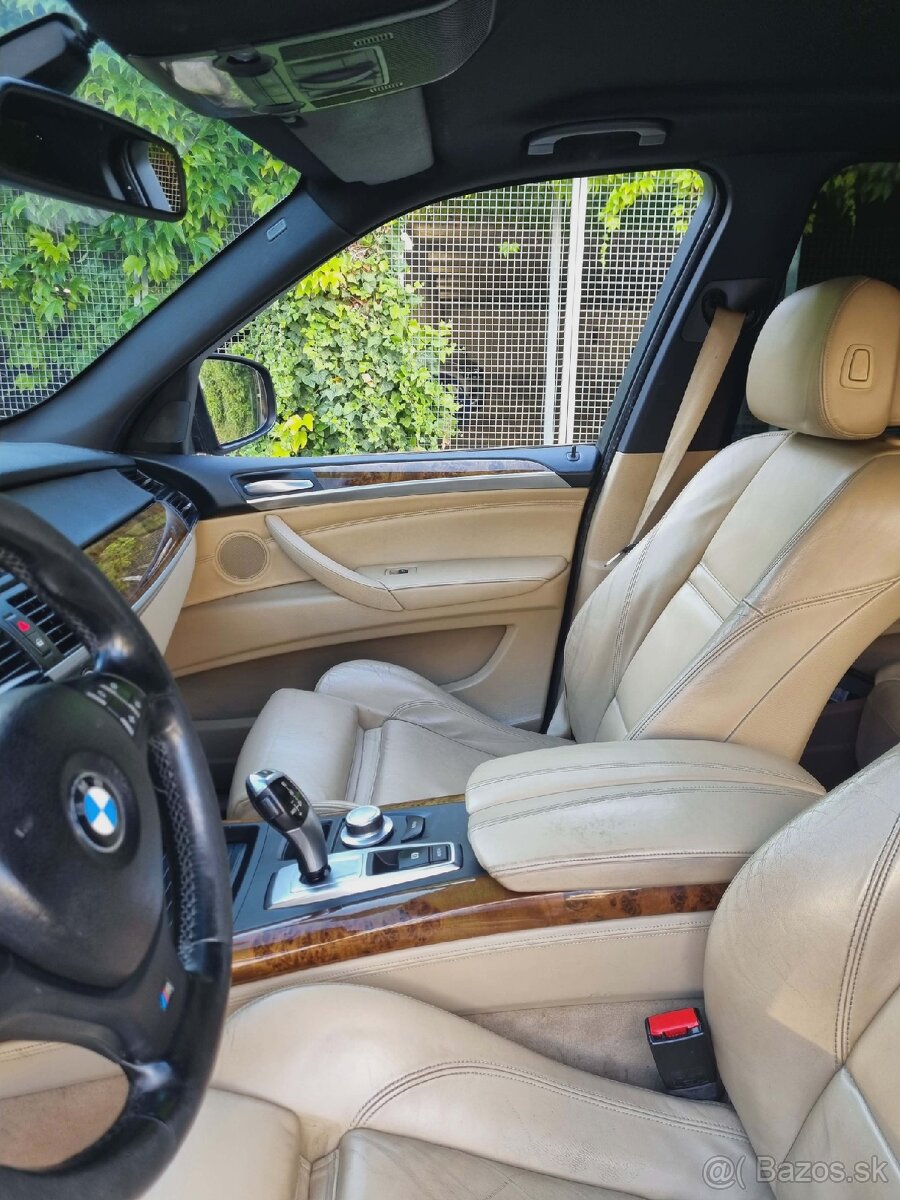 Bmw x5 3.0 d rok 2009 - 13