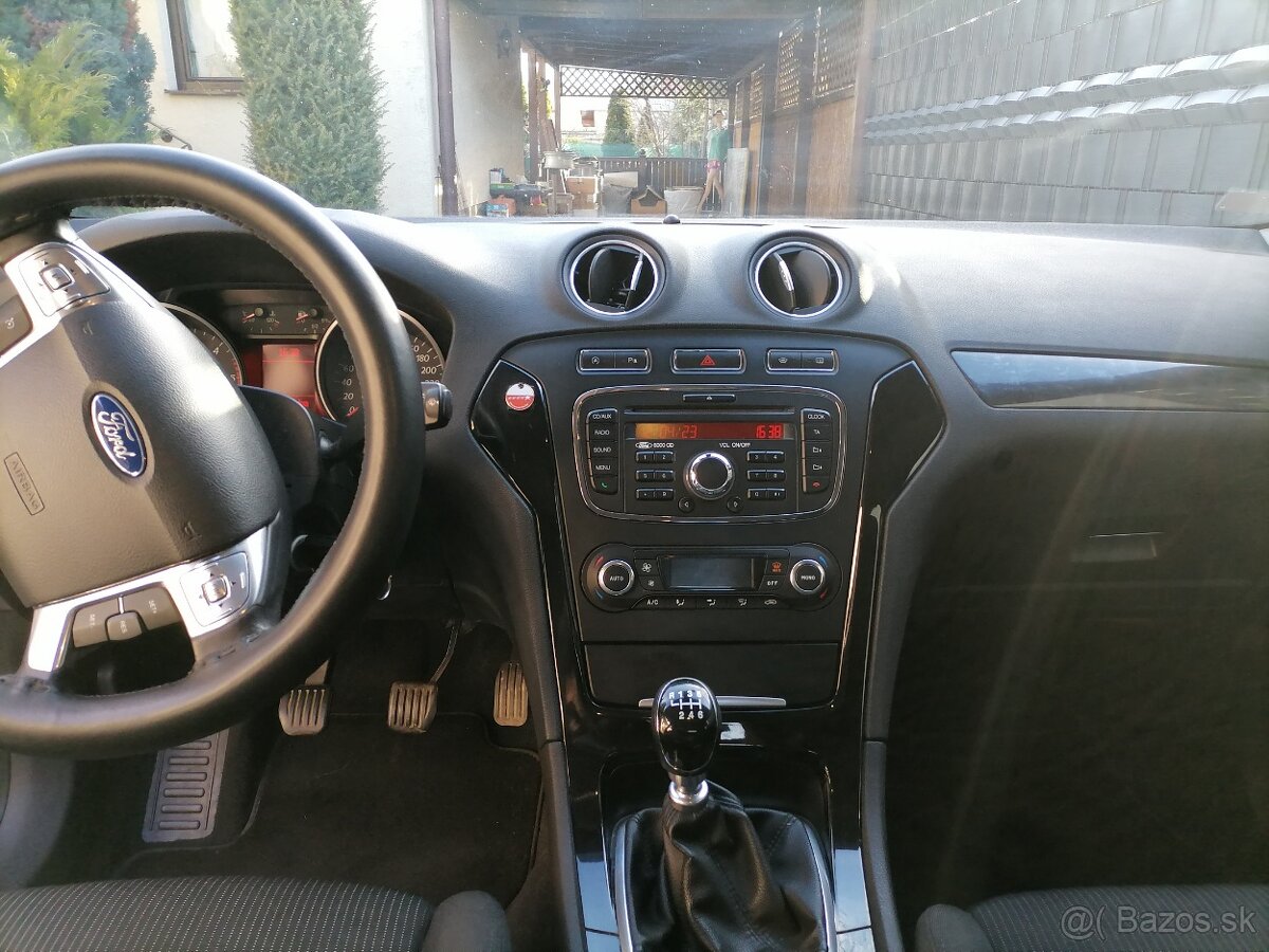 Ford Mondeo 1,6TDCI - 13