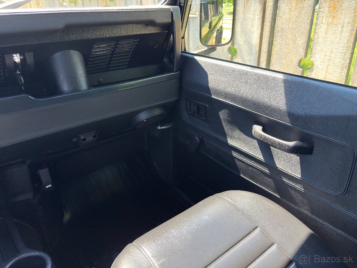 Land Rover Defender Td5 - 13