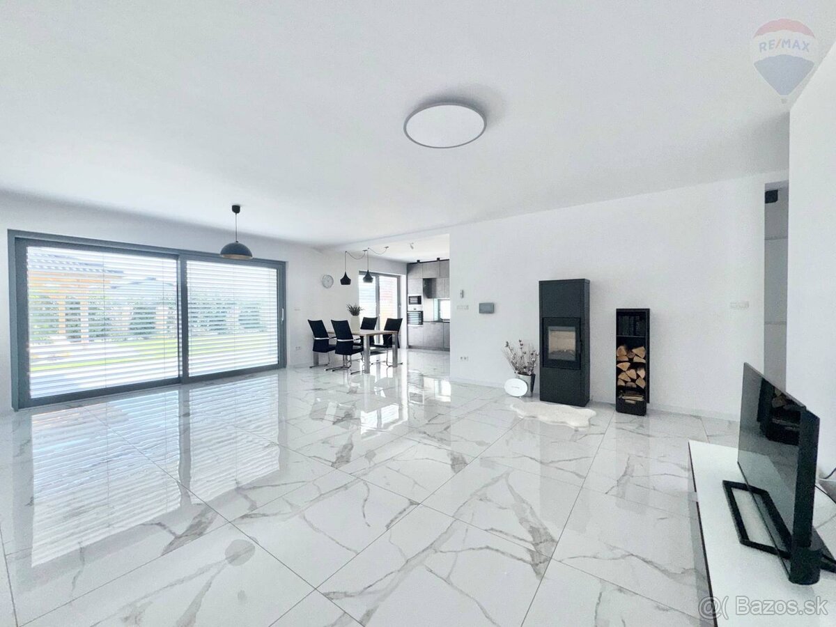 Predaj rodinného domu v Dunajskej Strede, Florida Park, 5 iz - 13