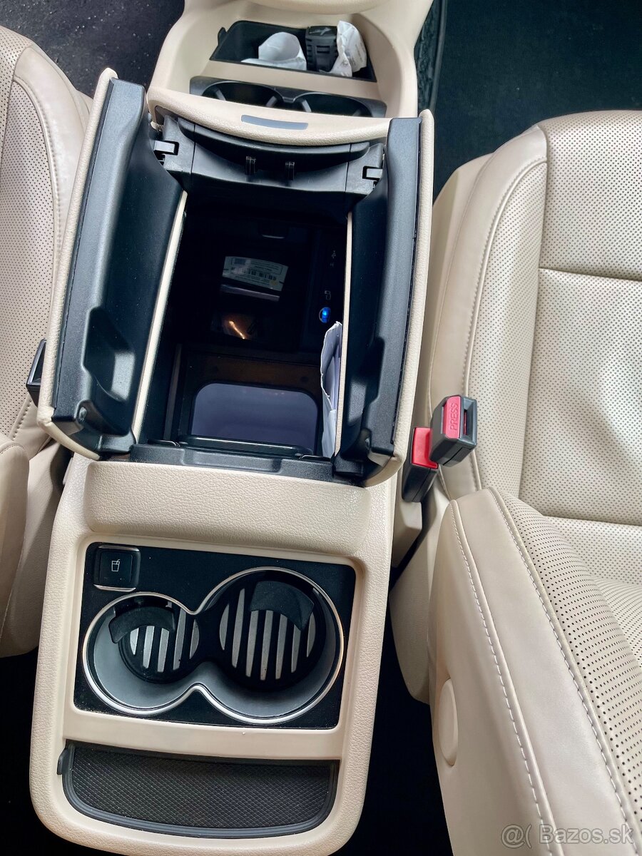 Mercedes V-class 300d 4matic - 13