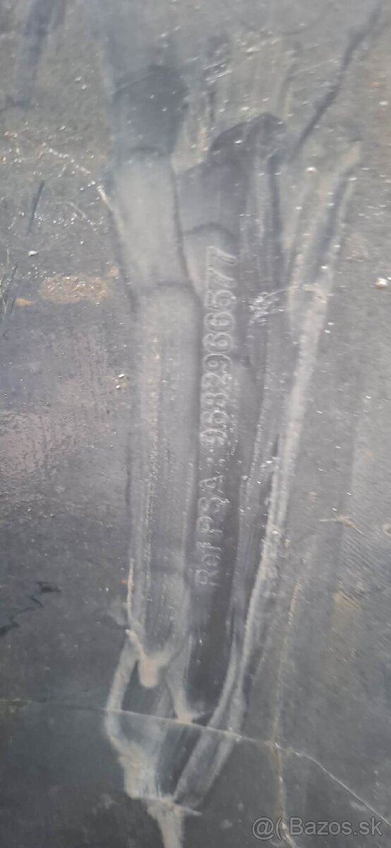 Predný nárazník Peugeot Partner Tepee 2008 - 2012 - 13