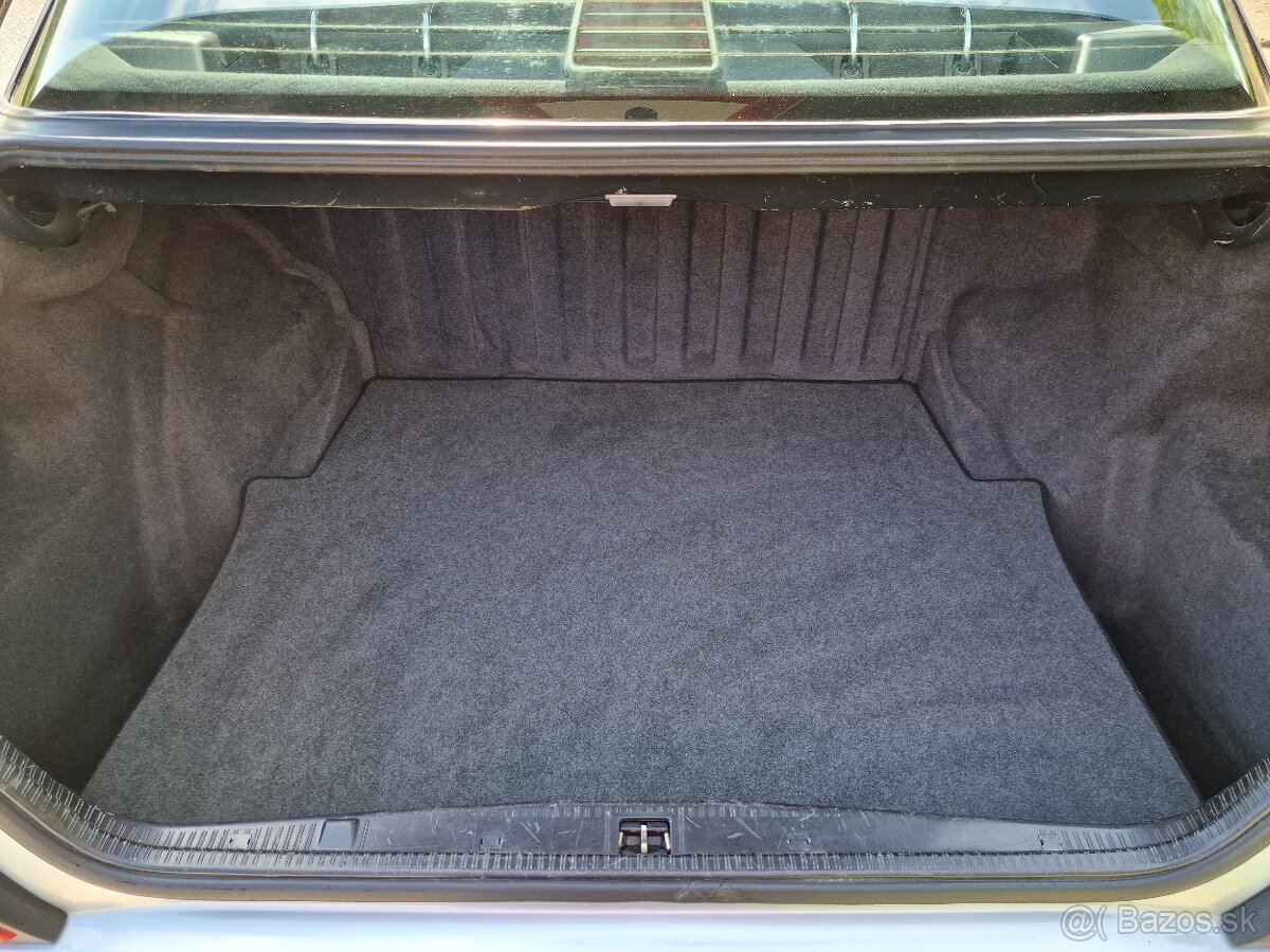 Predam Mercedes Benz W124 E200 - 13