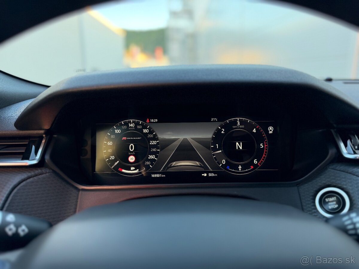 Velar R-Dynamic 3.0D Vzduch panorama RANGE ROVER - 13