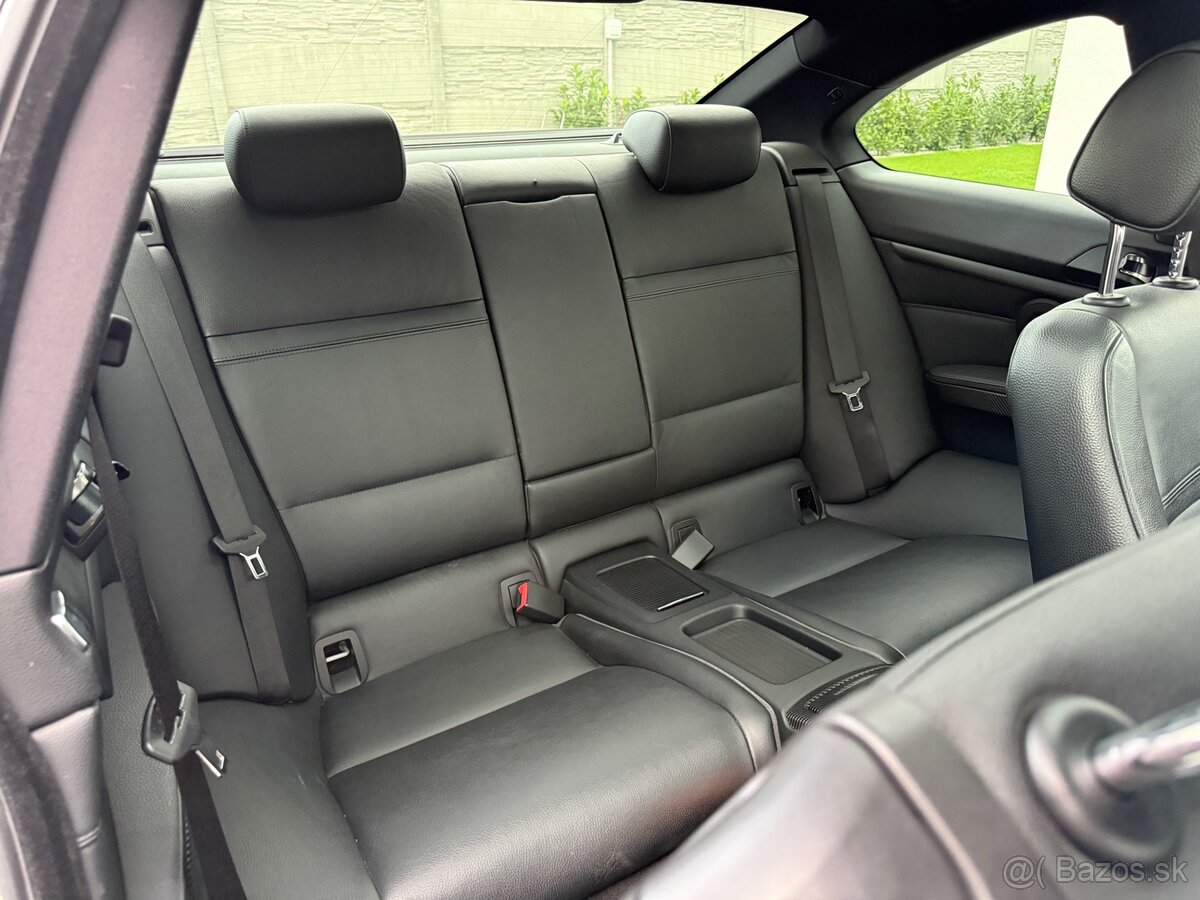 BMW 325d E92 Coupé (M paket) - 13