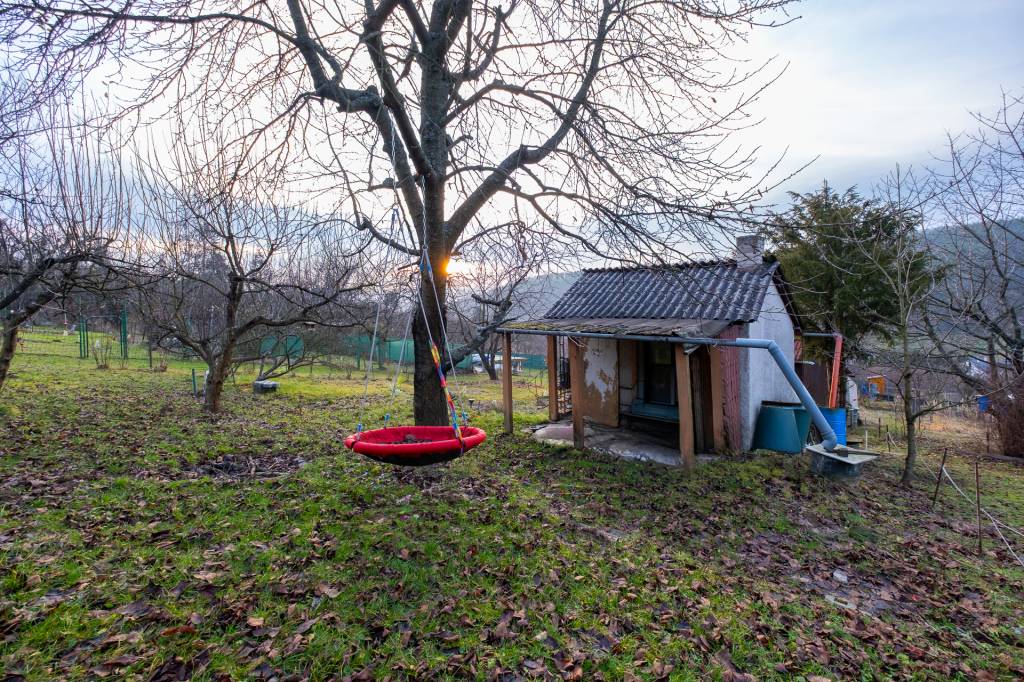 CHATKA SO ZÁHRADOU, PREŠOV – ŠIDLOVEC - 13