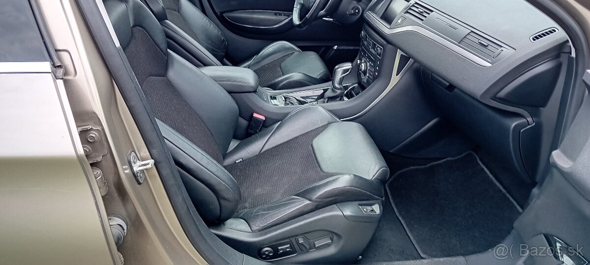 Citroén C5 3,0HDi 177kW Exclusive - 13