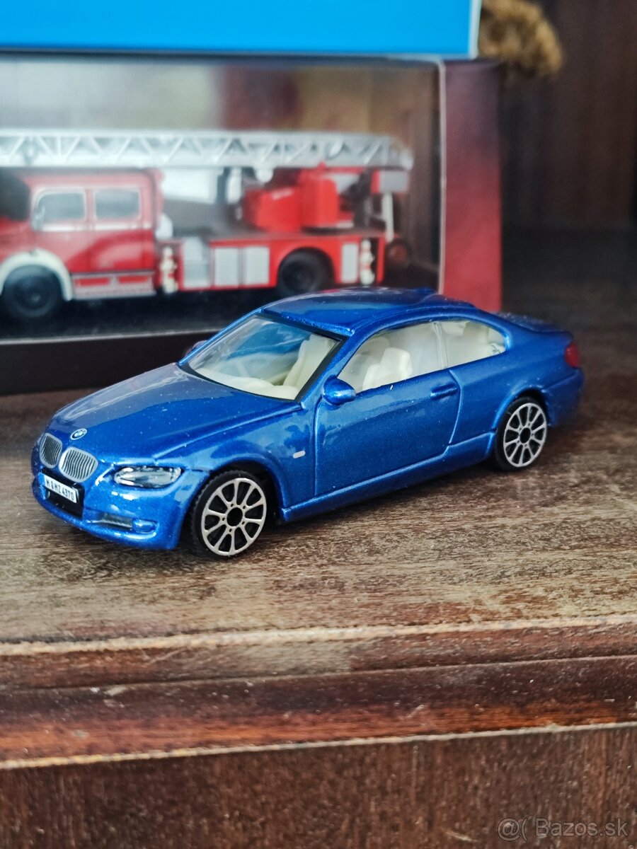 BMW modely 1:43 časť 1 - 13