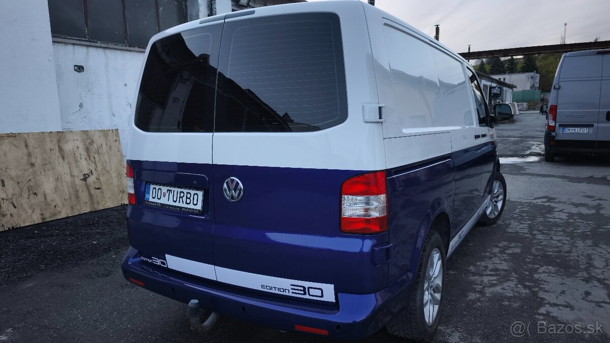 Volkswagen Transporter T5.1 2.0tdi - 13