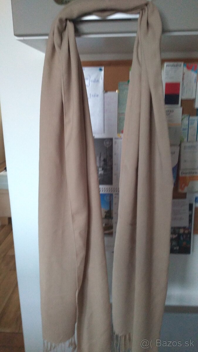 Predám TOM TAILOR pulover v.L,šál GUESS,obrus,plachta,návli. - 13
