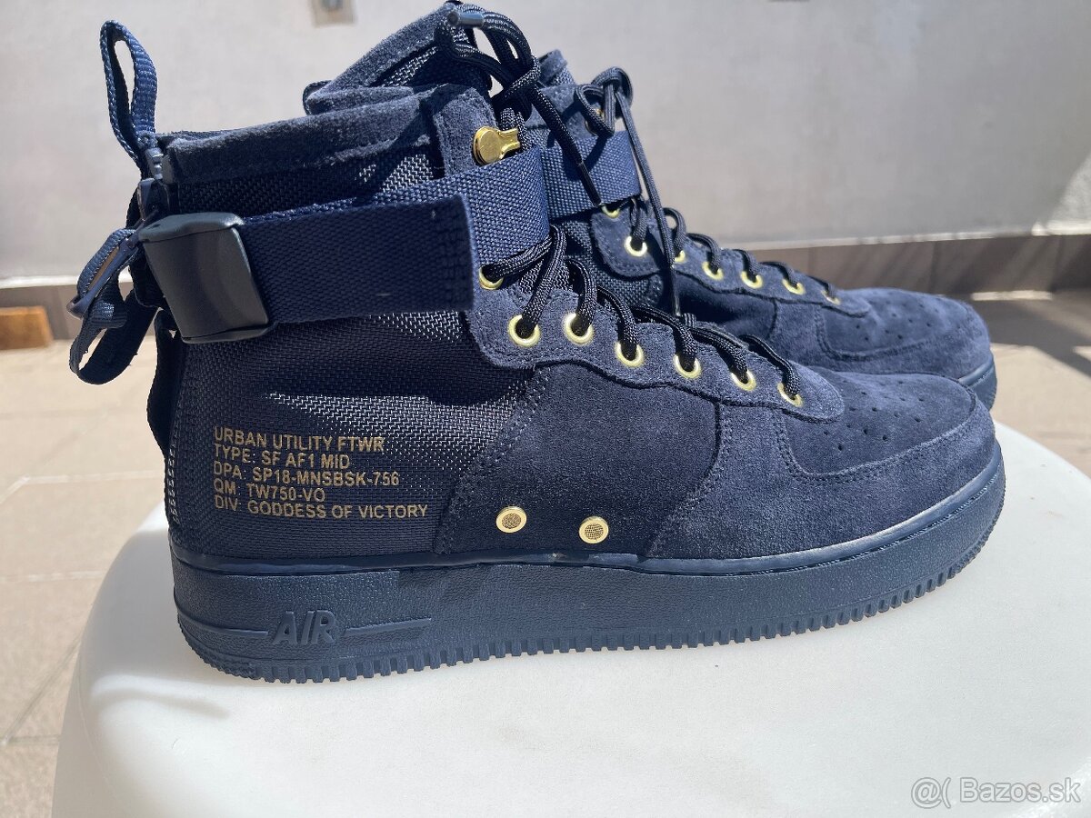 Nike Air Force - č. 44 - 13