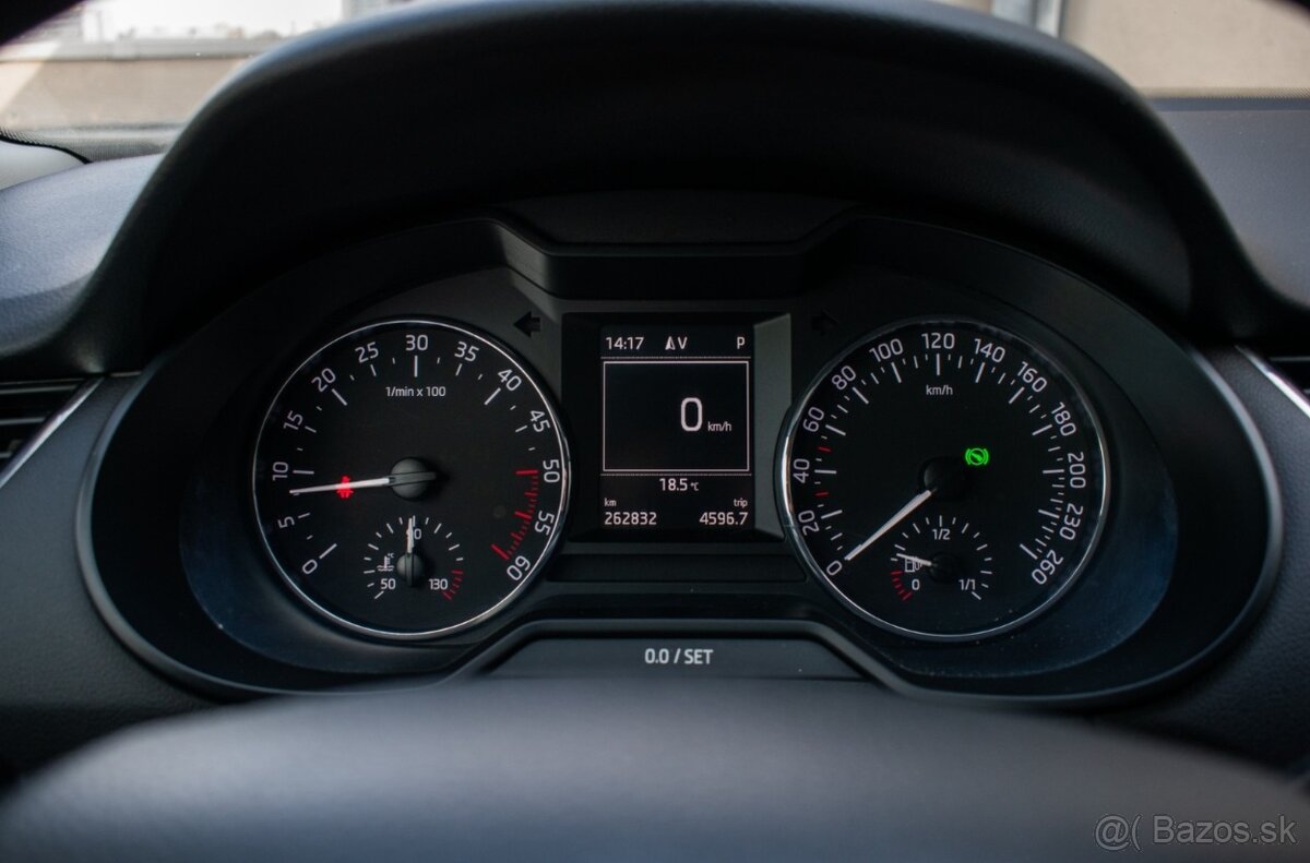 Škoda Octavia Combi 1.6 TDI DSG 81kw - 13