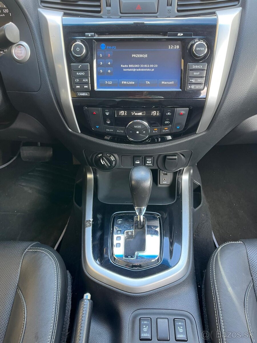 Nissan Navara Double Cab 190 - 13